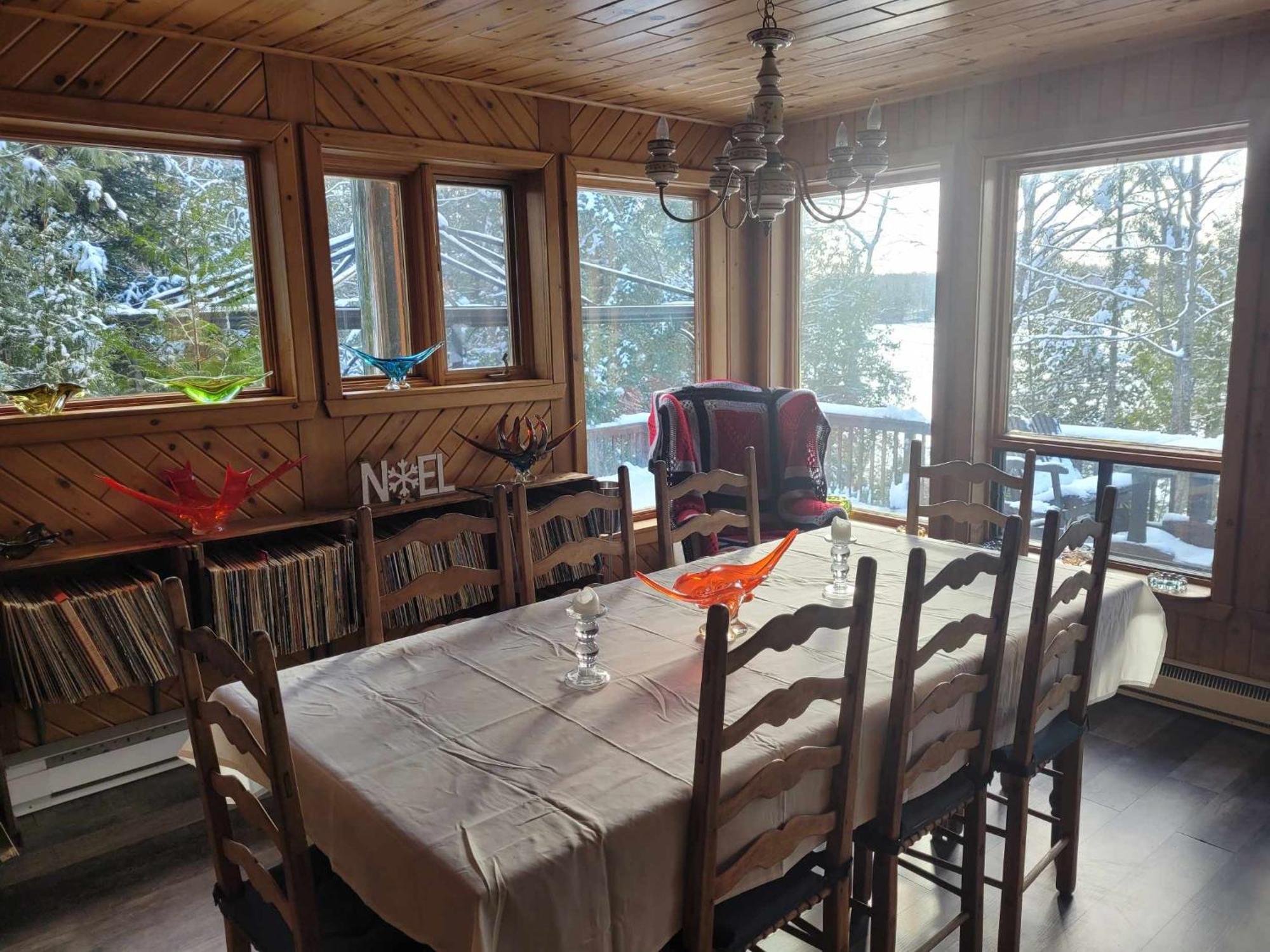 Chalet "Ici Et Maintenant, Sur Le Lac" Sainte-Marguerite-du-Lac-Masson Exterior photo
